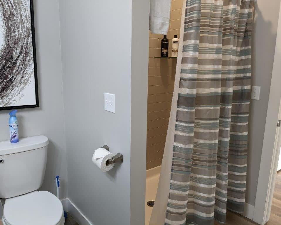 Downtown Traverse City Condo - Capri 209 Eksteriør billede