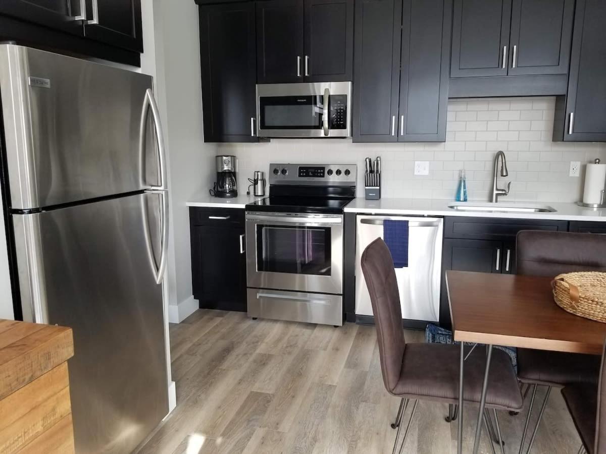 Downtown Traverse City Condo - Capri 209 Eksteriør billede
