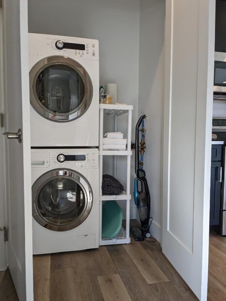 Downtown Traverse City Condo - Capri 209 Eksteriør billede